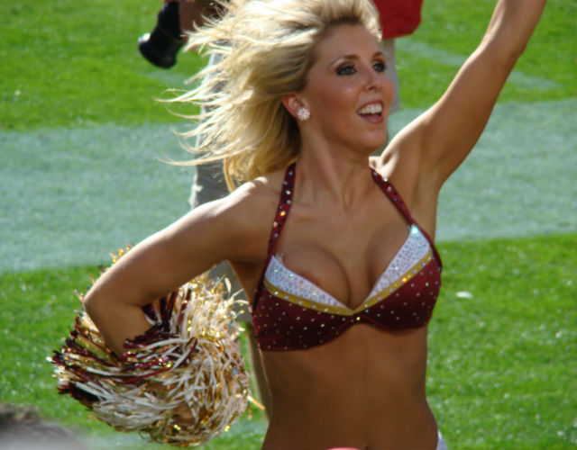The Worst Cheerleaders' Fails In History You Don’t Want To Miss. 