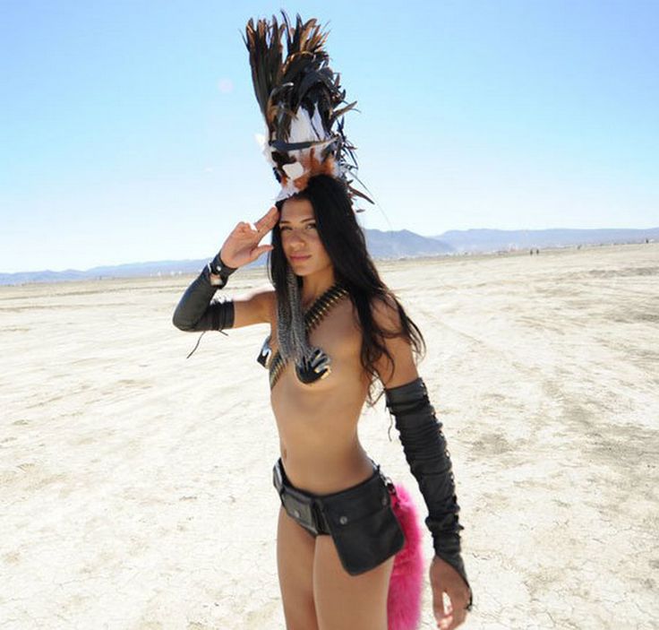 The Hottest Burning Man Babes_12