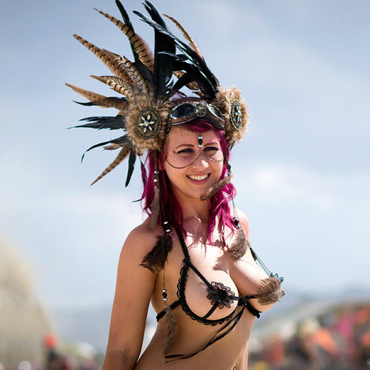 The Hottest Burning Man Babes_19.