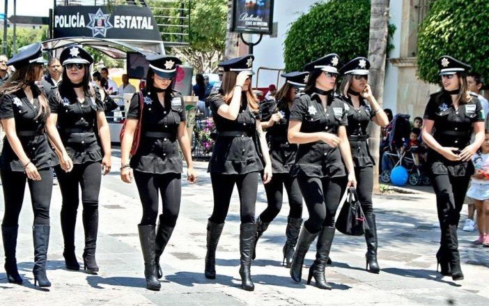 sexiestt uniforms_mexico police