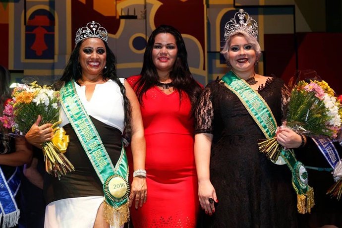 'Fat girls beauty pageant'_5