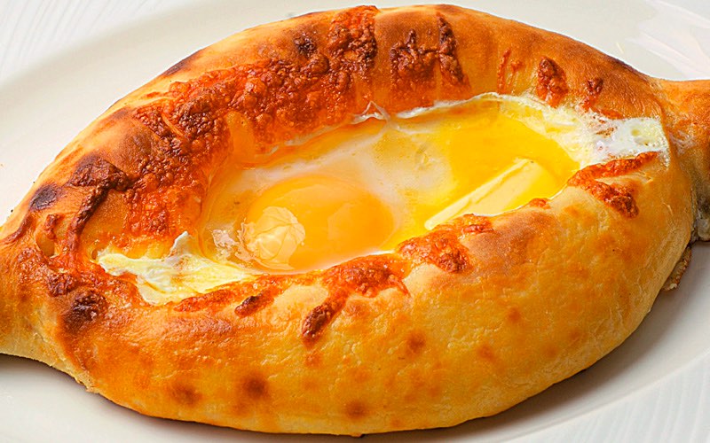 khachapuri Adjarian