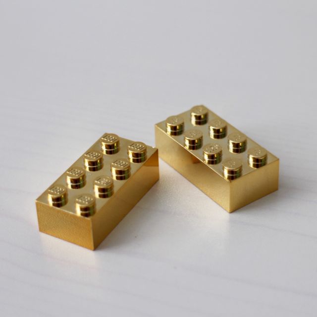 made of pure gold_lego